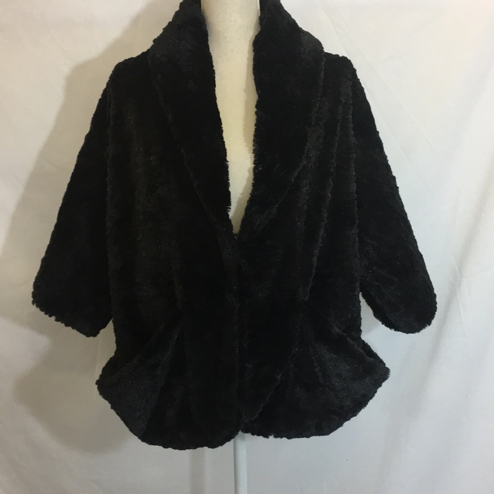Jolt beautiful black faux fur jacket